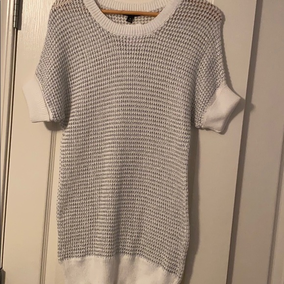 Apt. 9 Sweaters - NWT white and silver sweater